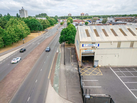 24/7 CCTV Monitoring: Real Protection for Your Car